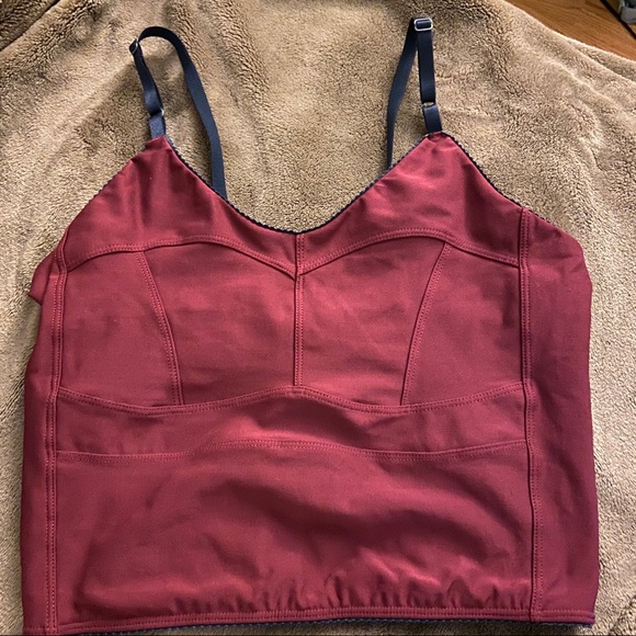 burgundy nike crop top